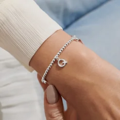 Joma Jewellery Bracelet - A Little Alphabet 'Q'
